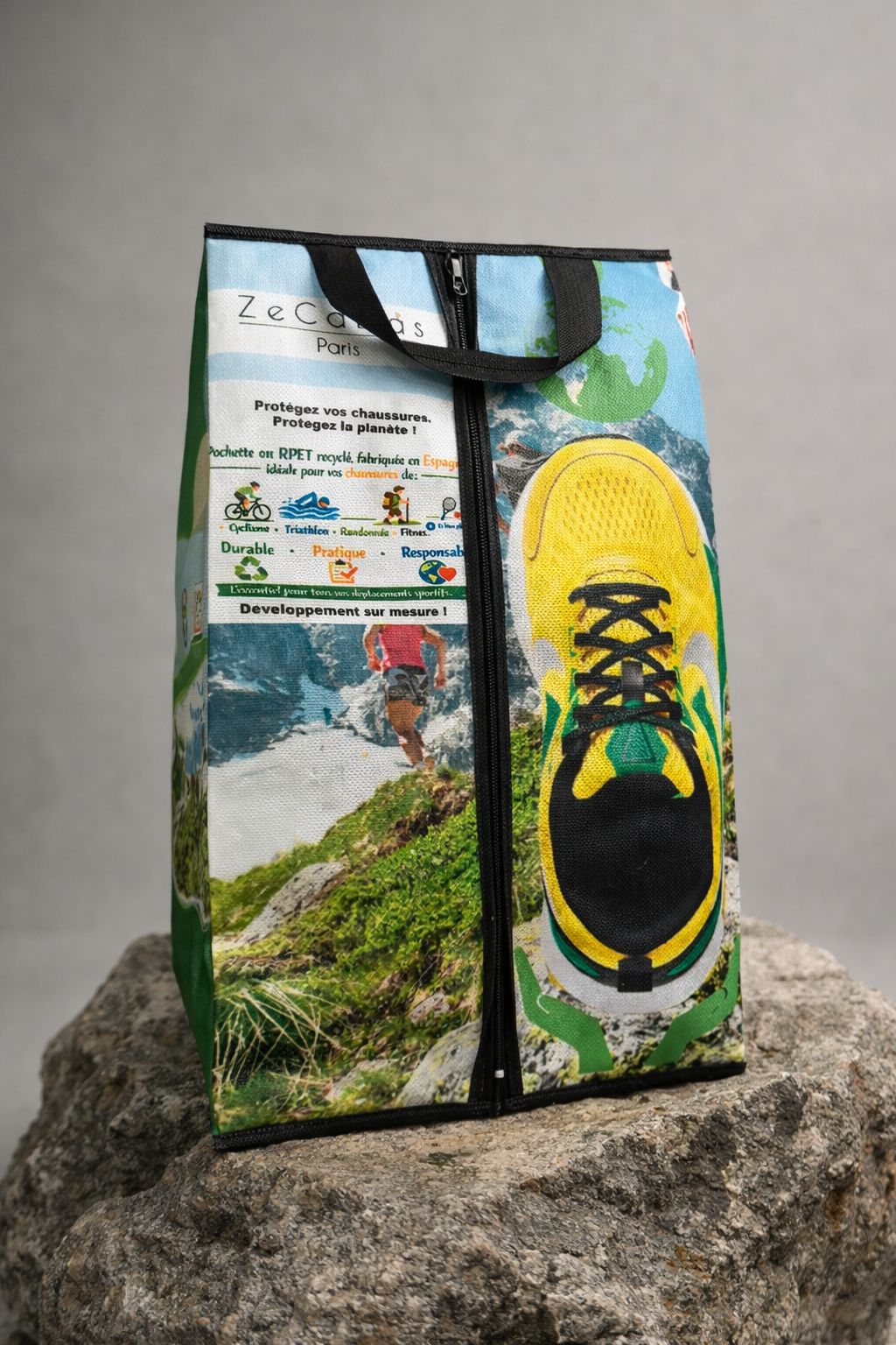 Pochette chaussure rPET ZeCabas — sublimation totale, modèle running montagne